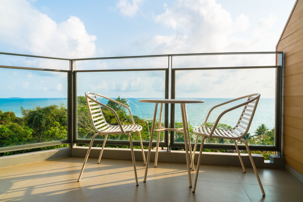 Czy apartamenty z widokiem na morze to idealne miejsce na wypoczynek?